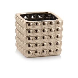 Slika 31.101 Posuda četvrtastog oblika - zlatna