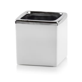 Slika 31.110 Posuda četvrtastog oblika - bijela/srebrna