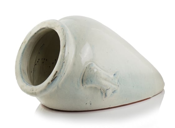 Slika 28.044.56 Posuda u obliku ležećeg vrča - krem