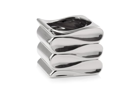 Slika 31.091 Posuda četvvrtastog oblika - srebrna