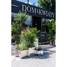 Slika 74.102.80 Velika posuda četvrtastog oblika