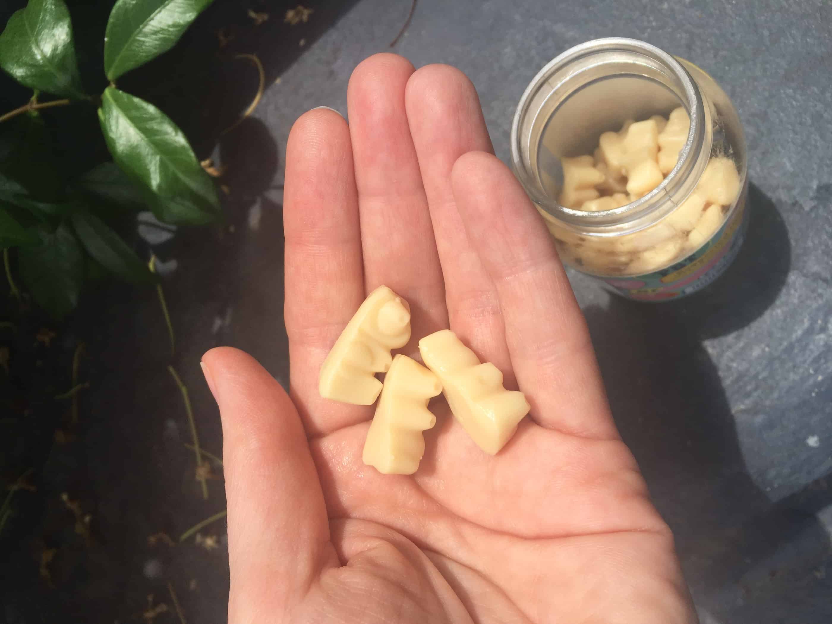 Notpot Cbd Gummies In The Reviewer'S Hand