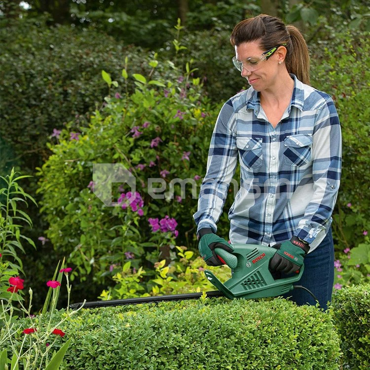 ბუჩქის საკრეჭი Bosch Easy HedgeCut 45 420W