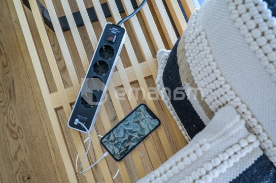 დამაგრძელებელი 4 Brennenstuhl 1,5მ 2 USB ამომრთველი თეთრი შავი