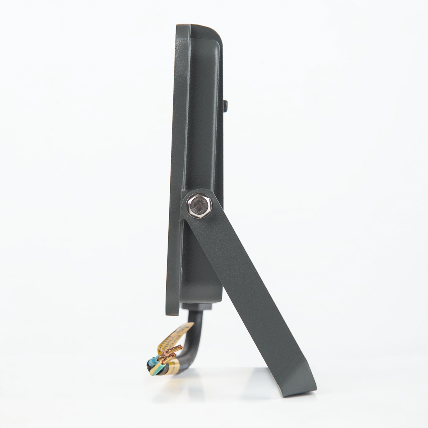 პროჟექტორი New Light LED 30W 4000K 85Lm SMD E024E