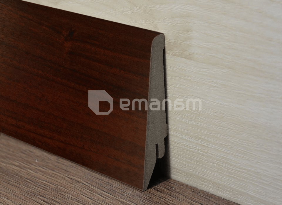 პლინტუსი Super Profil ПП1682 Leon Classic 2800x21x80