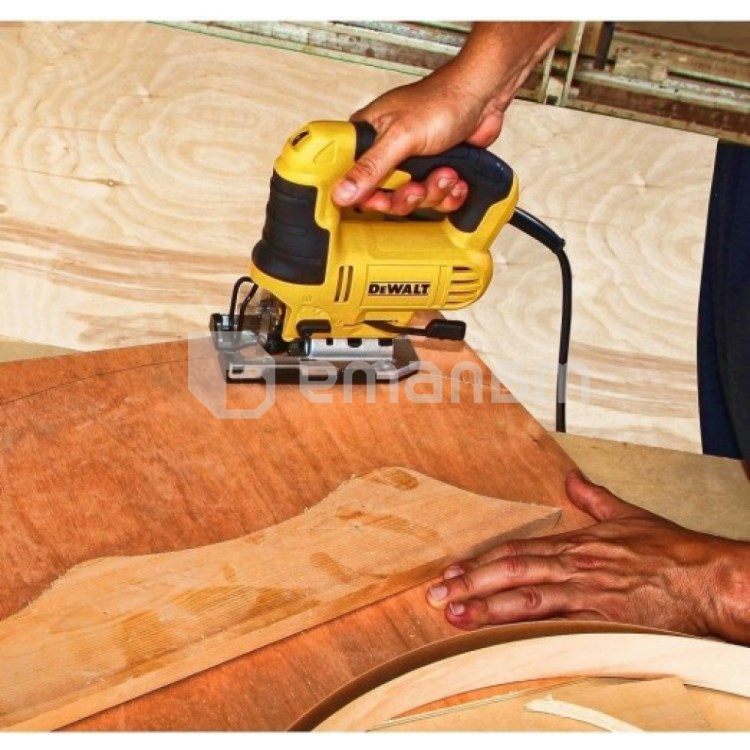 ბეწვა ხერხი DeWalt DWE349-QS 650W