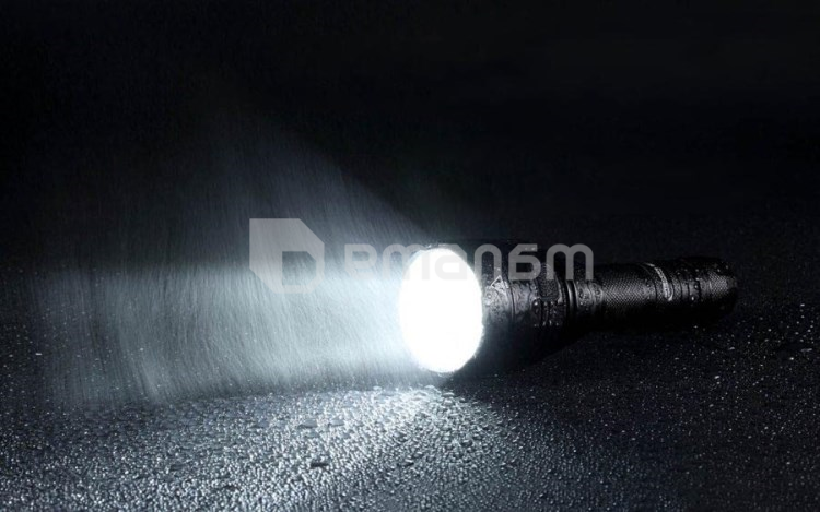 ფარანი Nitecore P30 1000 lum