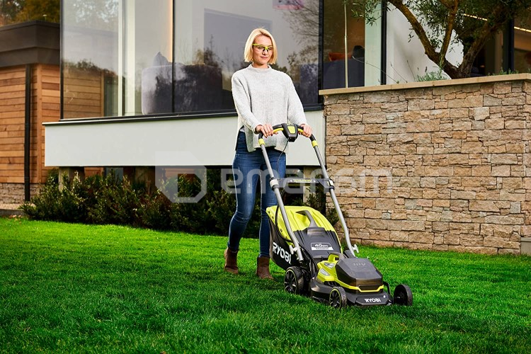 აკუმულატორის გაზონის საკრეჭი Ryobi ONE+ RY18LMX40A-0 18V