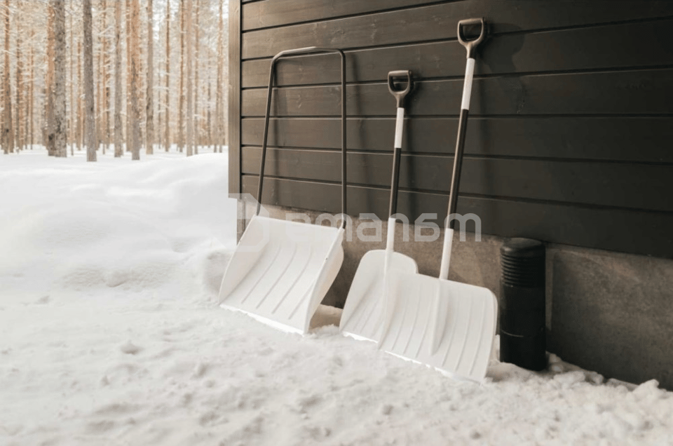 ნიჩაბი თოვლის Fiskars SnowXpert 1052521