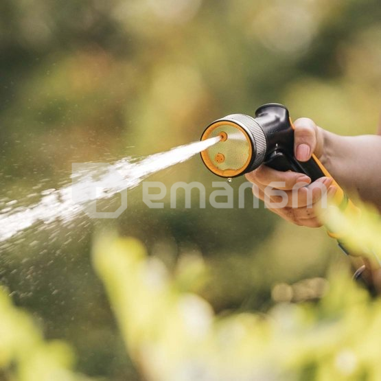 სარწყავი პისტოლეტი რეგულირებადი Fiskars 1065483