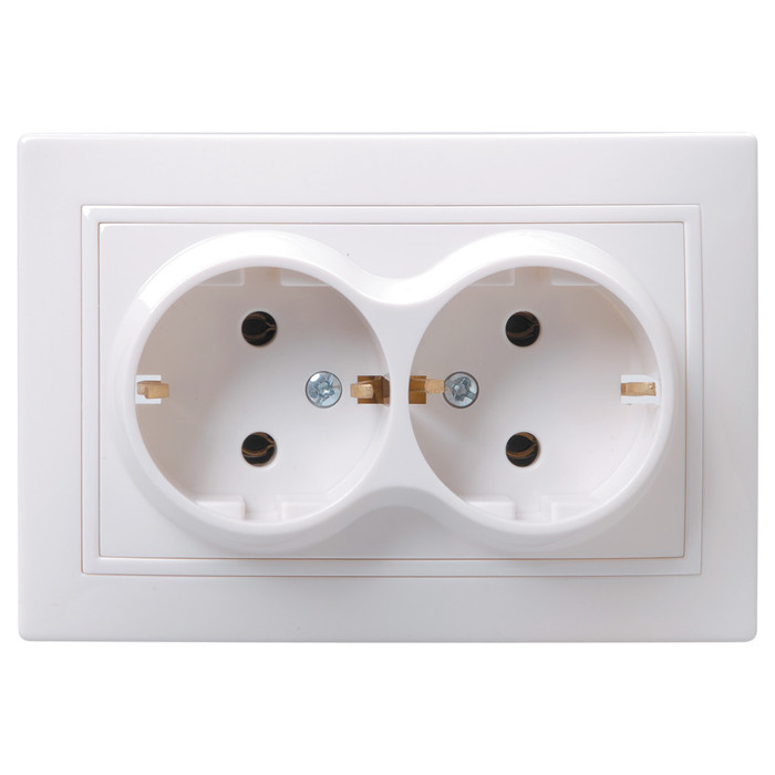 როზეტი დამიწებით IEK ERK24-K01-16-DM 2 თეთრი