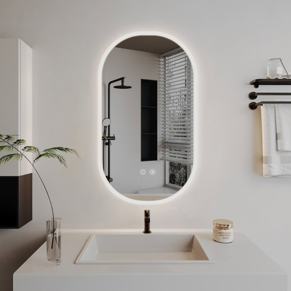 სააბაზანოს სარკე განათებით LED-325-3 70*90