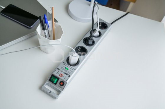 დამაგრძელებელი 5 Brennenstuhl 2,5მ 13.500A ვერცხლისფერი Super-Solid