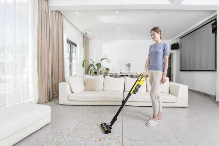 აკუმულატორის მტვერსასრუტი Karcher Plus VC 4S