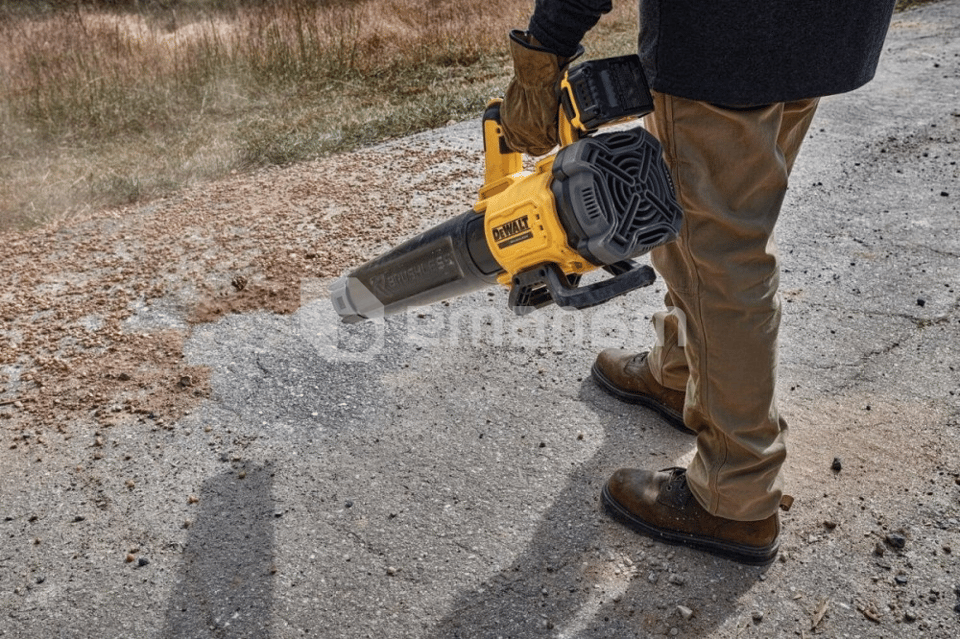 ჰაერსაბერი აკუმულატორის DeWalt  DCMBL562N-XJ  Brushless