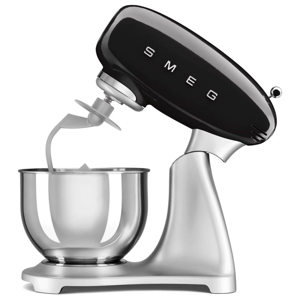 Kitchen Machine/ SMEG SMF02BLEU