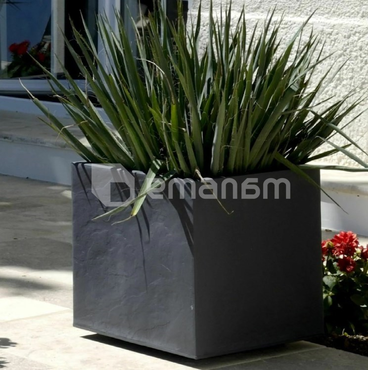 ქოთანი პლასტმასის EDA Plastiques POT CARRE VOLCANIA DECOR PIERRE 39,5x39,5x43,5სმ 31ლ