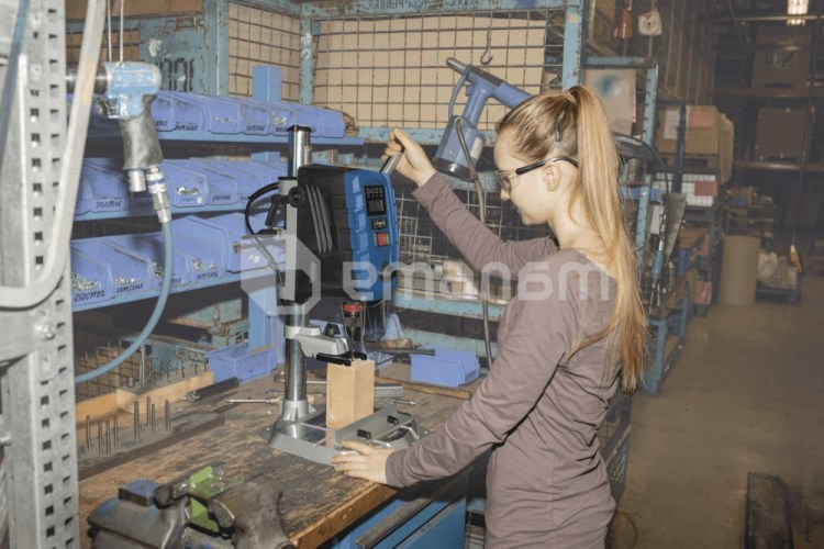 საბურღი დაზგა Scheppach DP60 900W (5906821901)