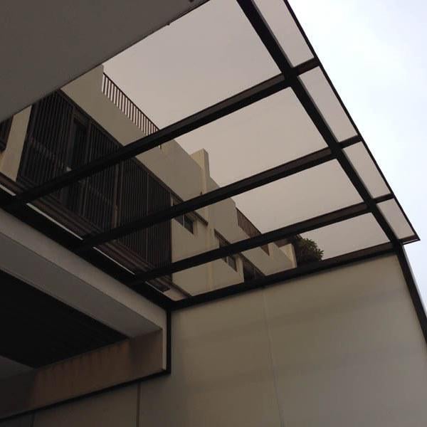 მონოლითური პოლიკარბონატი "KINPLAST" ბრინჯაოსფერი 3მმ