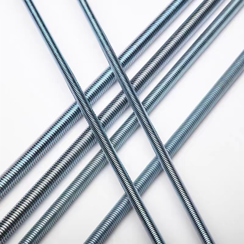 სრული ძაფების ეკიპაჟი M18 (2 მეტრი)