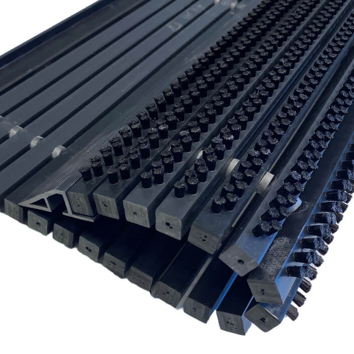 ფეხსაგები Hamat Outline Pure black 40x60 სმ