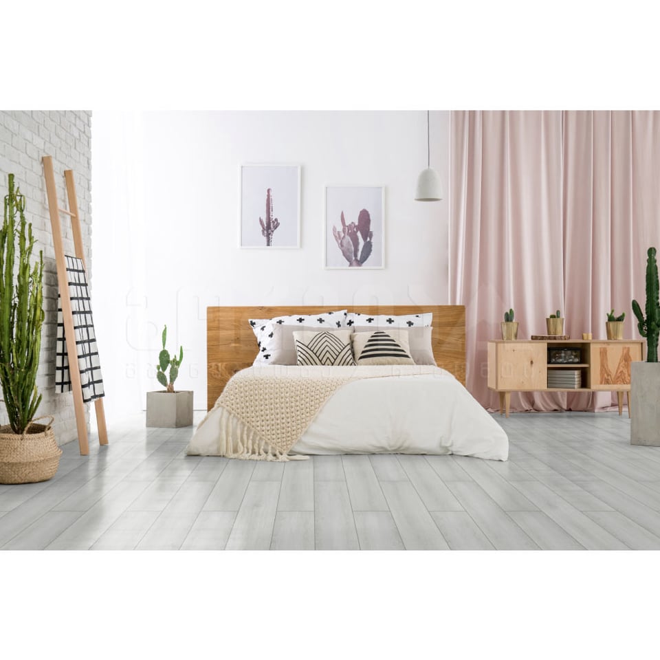 ლამინატი COLLOSEUM PLUS 240x1290x8mm CL1000 GENOVA