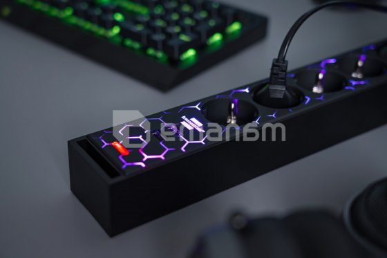 დამაგრძელებელი 5 Brennenstuhl 1,5მ 2 USB ამომრთველი GSL05