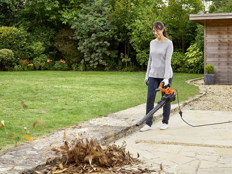 მტვერსასრუტი ბაღის Black+Decker BEBLV300-QS 3000W