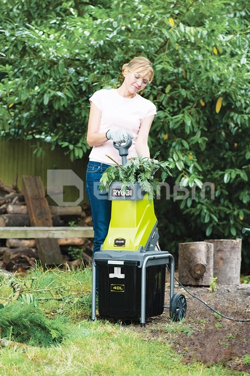 დასაქუცმაცებელი ბაღის დანით Ryobi RSH2545B 2500W