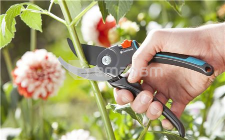 სეკატორი Gardena B/M 8904-20 24 მმ
