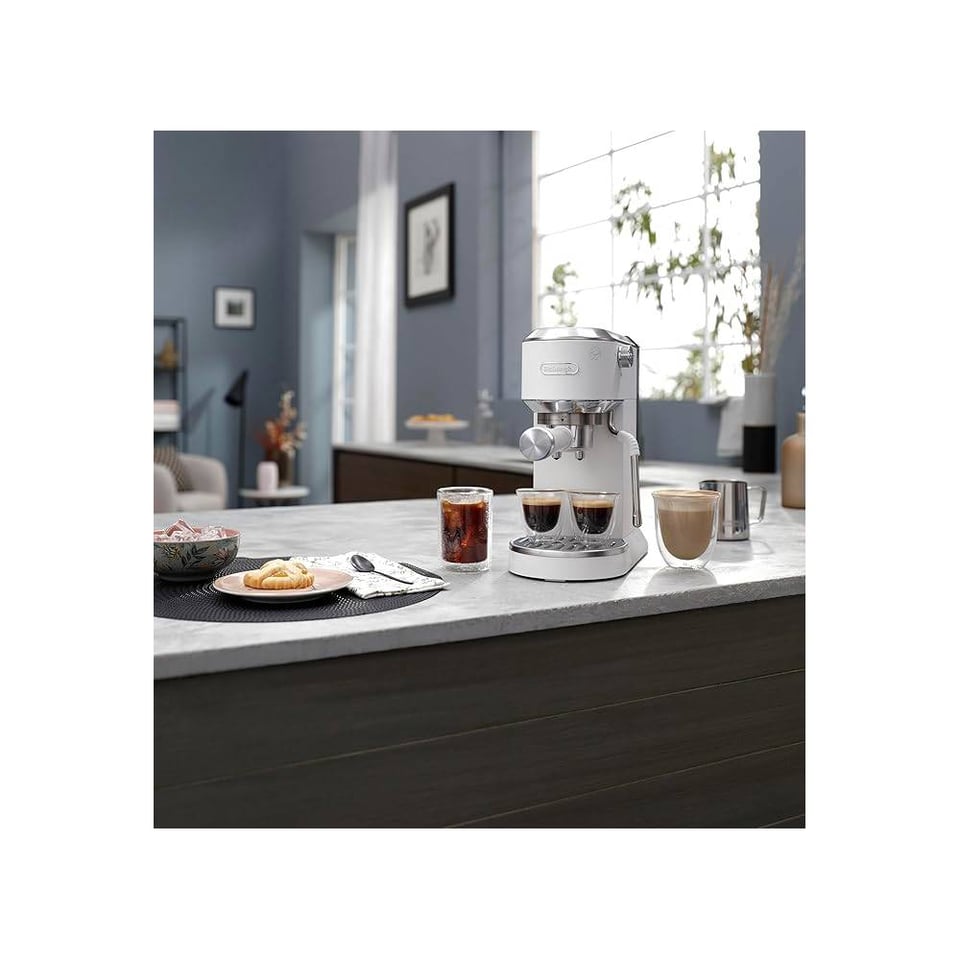 Espresso Coffee Maker/ Delonghi EC890.WI Dedica Duo