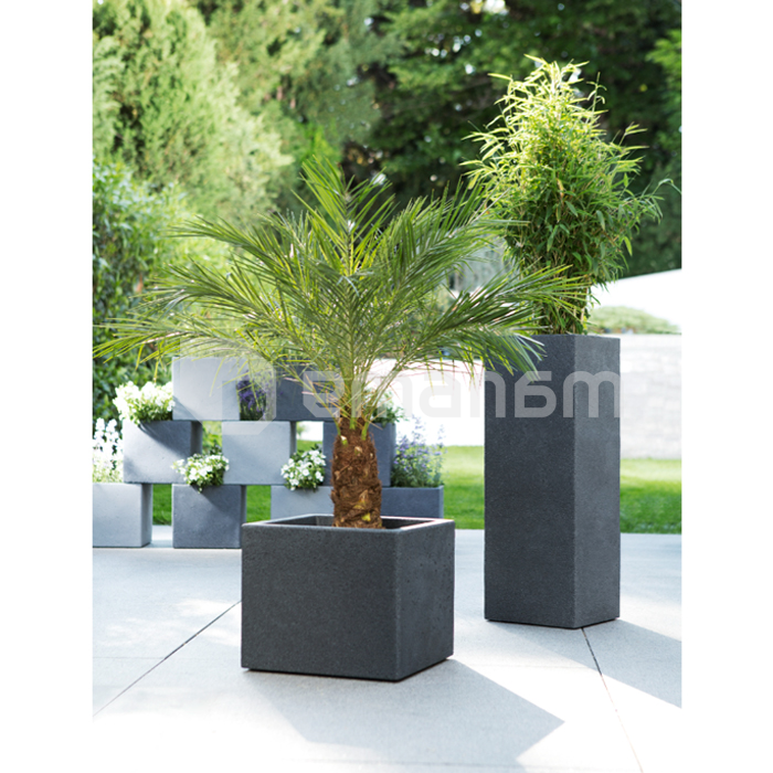 ქოთანი პლასტმასის Scheurich STONY GREY 70/240 C-CUBE HIGH