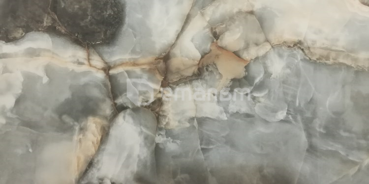 კერამოგრანიტი Italica Honey Onyx Sky 600x1200 მმ