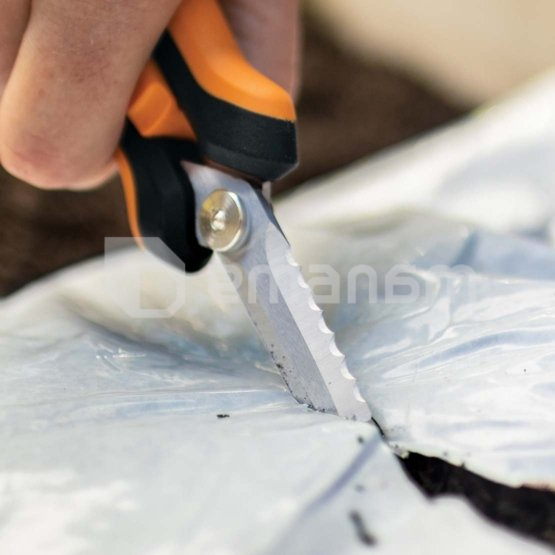 მაკრატელი მრავალფუნქციური Fiskars SP-320