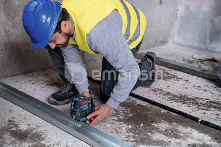 ლაზერული ნიველირი Bosch GCL 2-50 G Professional (0601066M02)