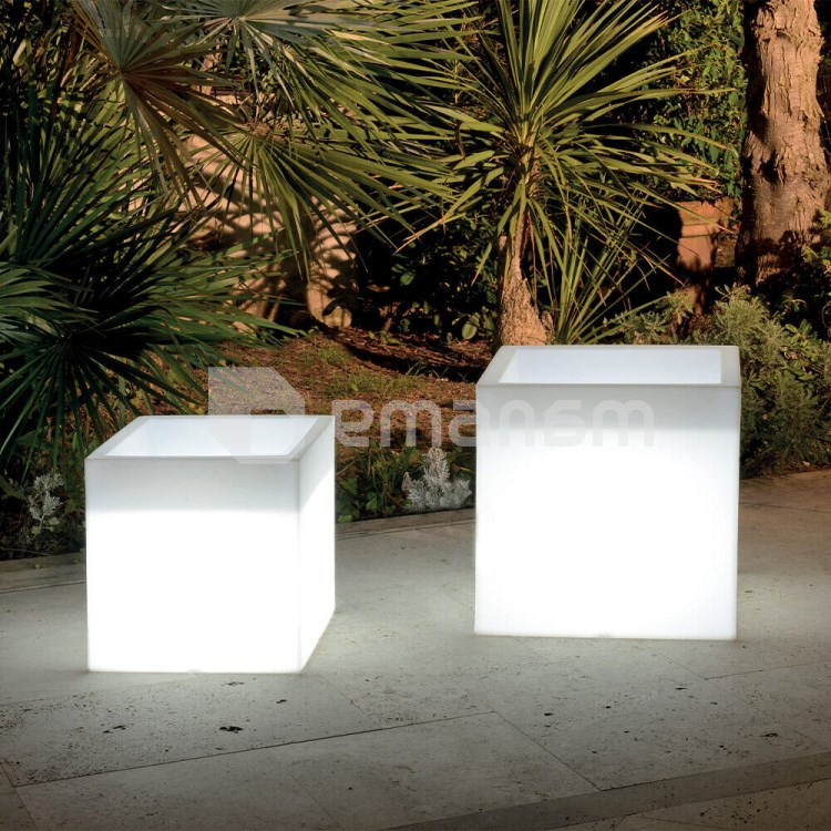 კვადრატული მანათობელი ქოთანი AHD Atlantis 40x40 სმ