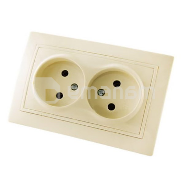 როზეტი TDM 10 A 220 V