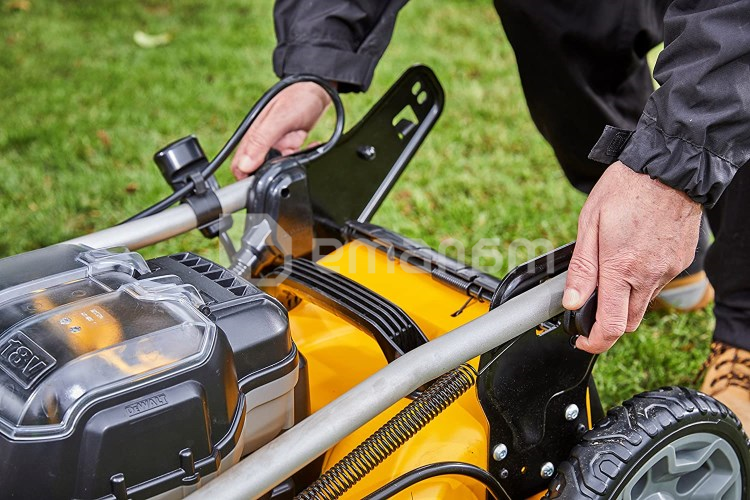 გაზონის აკუმულატორის საკრეჭი DeWalt DCMW564P2-QW 18/36V
