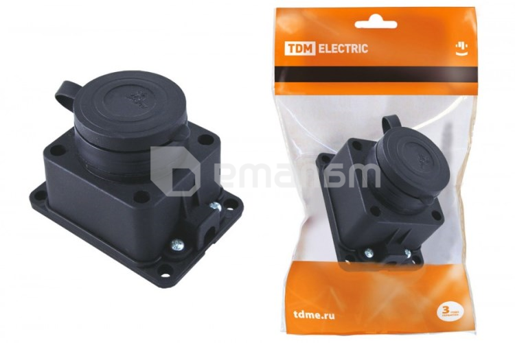 კაუჩუკის კედლის როზეტი სარქველით TDM 2Р+РЕ SQ0612-0003