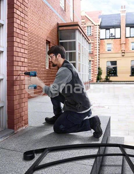 აკუმულატორის დარტყმითი დრელი-სახრახნისი Bosch GSB 185-LI 18V 2 აკუმულატორი