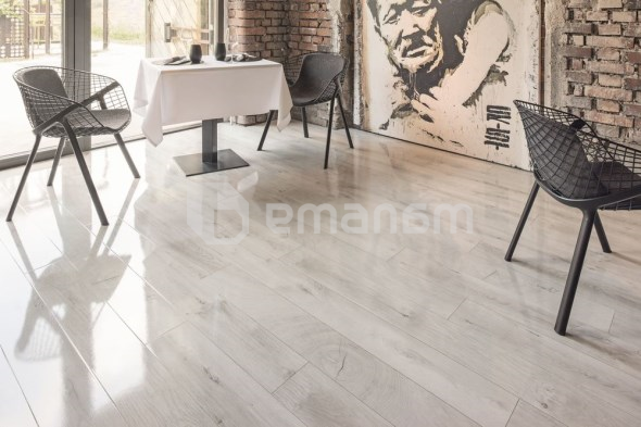ლამინატი Kaindl ET HG მუხა Fresco Snow 1383x159x8 AC4/32