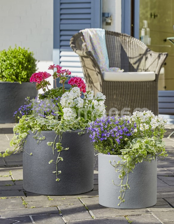 ქოთანი ეზოს პლასტმასის Scheurich 130/30 Riva Schwarz granit 14 ლ