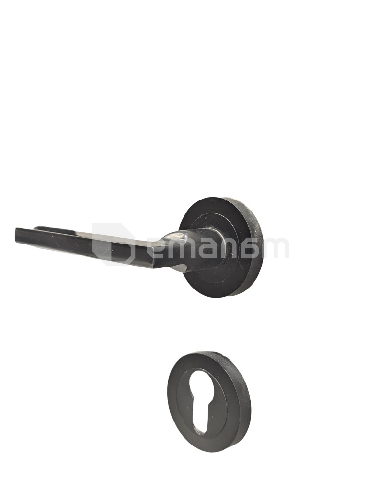 სახელური როზეტით Punto R02A102S + ზესადები ცილინდრი