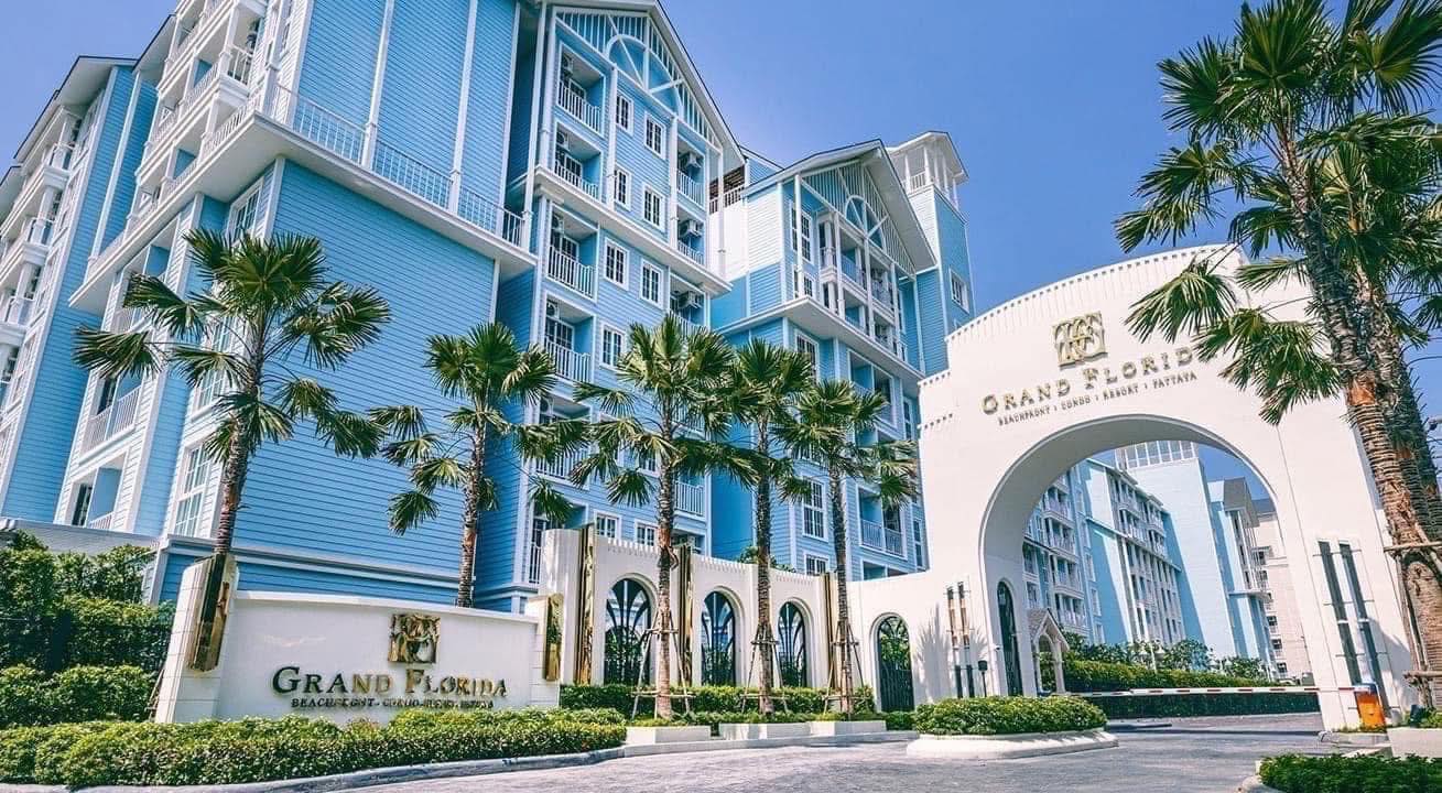 Grand Florida Beachfront Condo Resort Pattaya