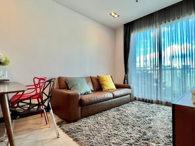 Supalai Premier @ Asoke — High Floor Pool View | Prime CBD Location