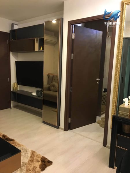 Rhythm Asoke — Luxury Corner Unit | Fully Furnished | Near MRT Phra Ram 9