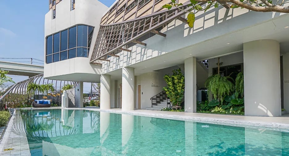 Bangkok Boulevard Bangna-km5