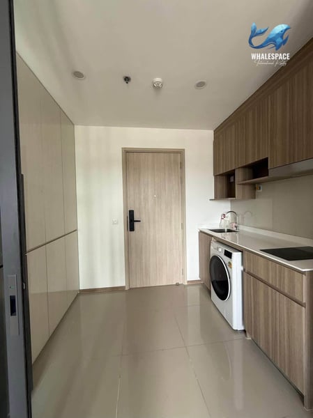 Life Rama 4 - Asoke — Spacious 2-Bedroom Condo on 16th Floor with Private Storage Room photo 2