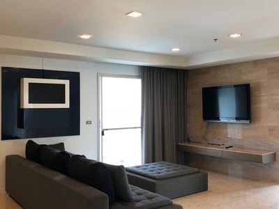 Nusasiri Grand Condo Ekamai — Spacious High Floor | Prime Ekamai